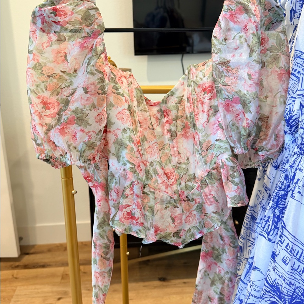 Floral Puff Sleeve Women's Top